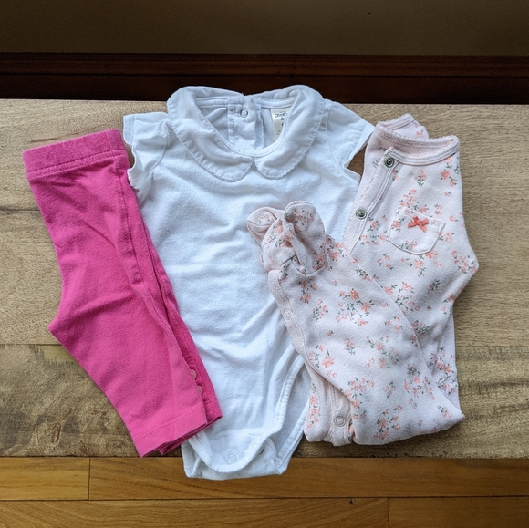 Pajama Peter pan onesie and leggings lot 9m